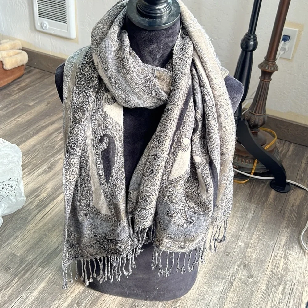 Gorgeous tassled wrap scarf